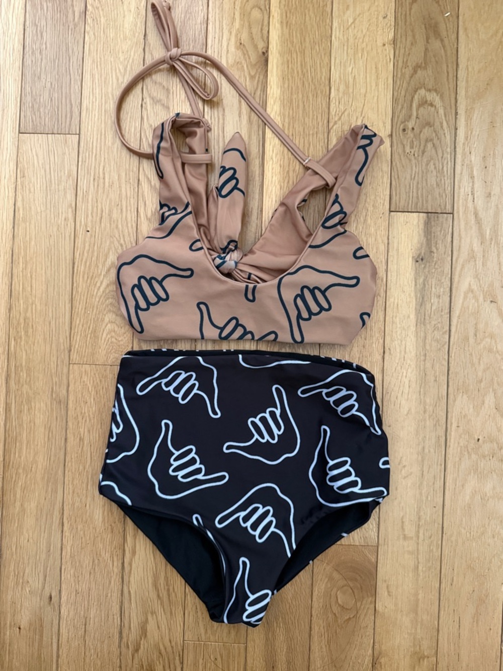 Two-Piece Shaka Print Bikini Set- Of One Sea (5/6T)